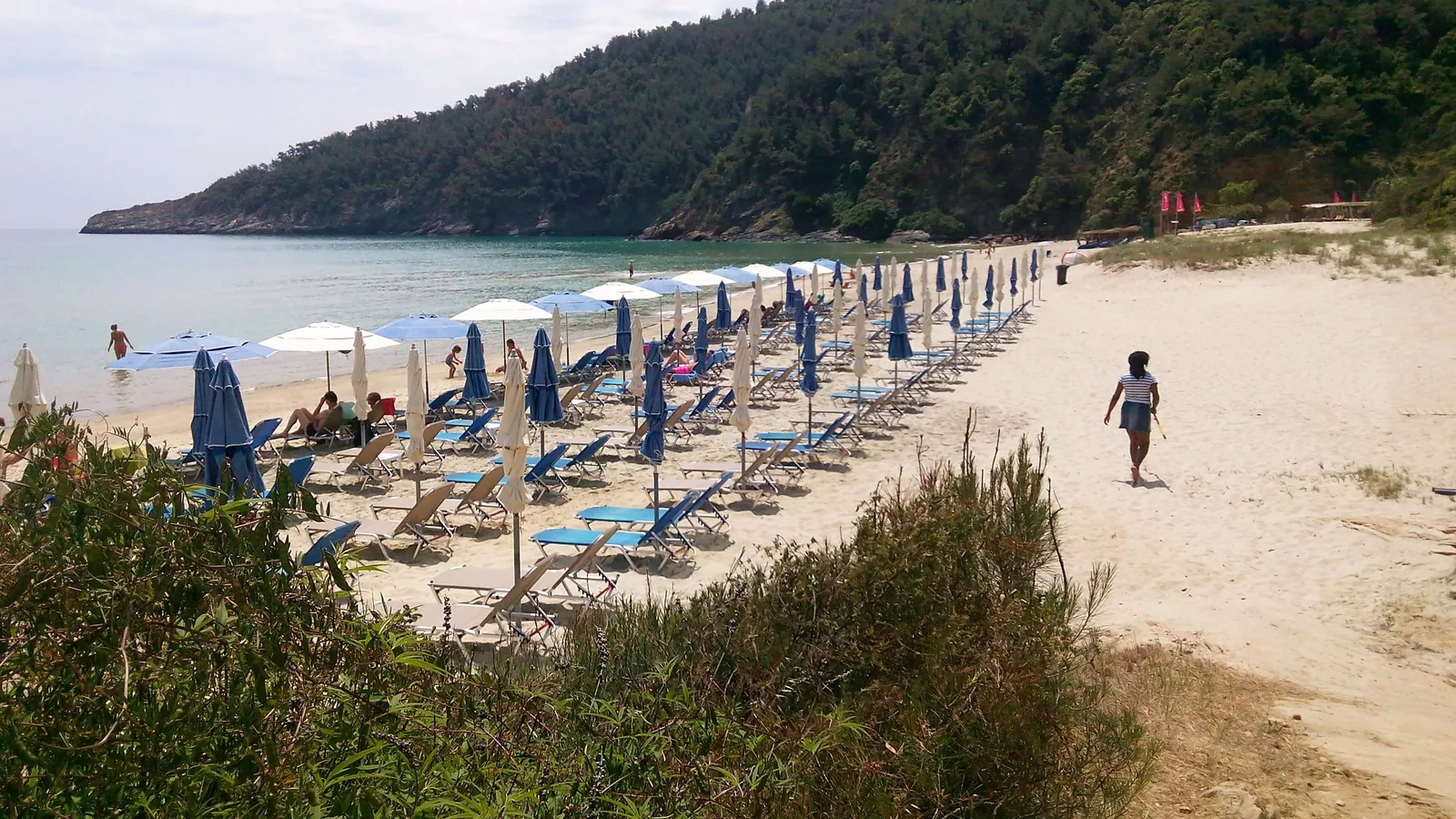 Paradise Beach at Kinira on Thassos with bright sand and turquoise water